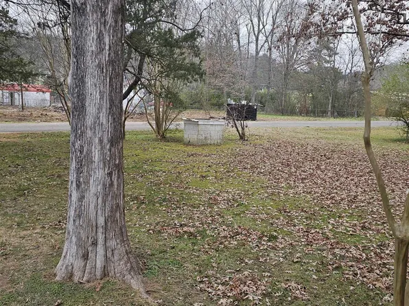 115 Stevenson Dr, Guntersville, AL 35976