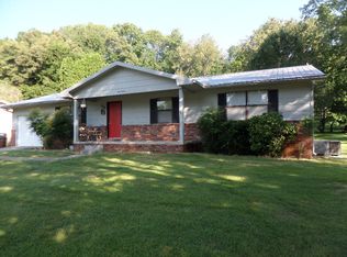 216 Tusculum Dr, Oak Ridge, TN 37830