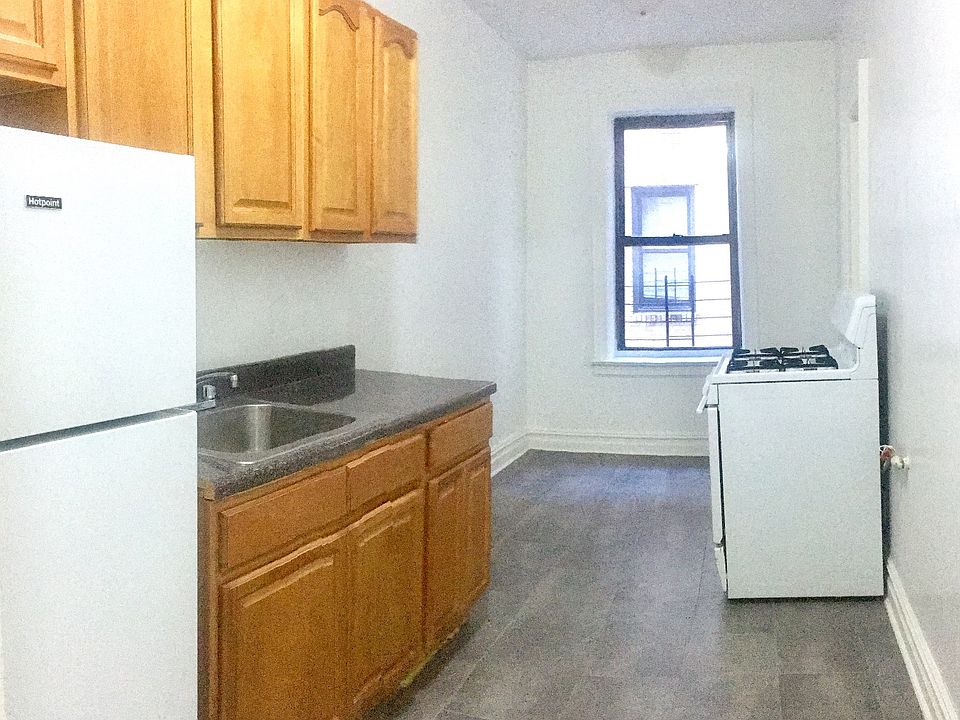 1st image of 3815 Bowne St APT 4E