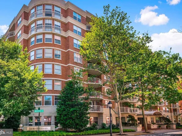 1200 Braddock Pl APT 211, Alexandria, VA 22314