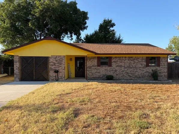 4403 Westridge Dr, Brownwood, TX 76801