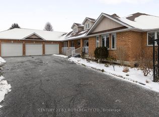 30 Tecumseth Heights Dr, New Tecumseth, ON L0G 1W0