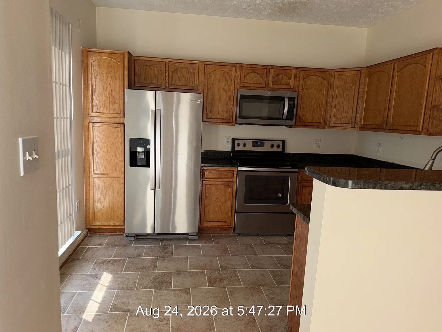 4 bed, 3.5 bath, 1500 sqft, $3,200 — Photo 4