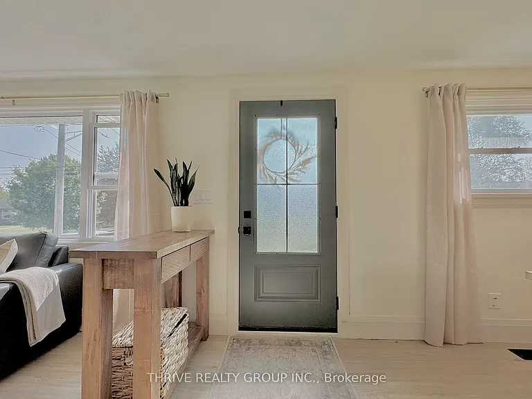 205 Trowbridge Ave #UPPER — Photo 3