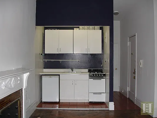 Rented by Halstead Real Estate | media 7