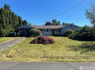 1322 218th St SW, Lynnwood, WA 98036