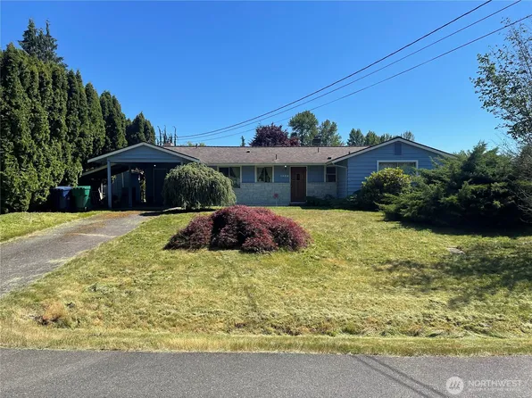1322 218 Street SW, Lynnwood, WA 98036