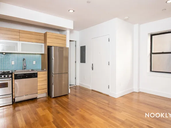 1002 Bushwick Avenue image 1 of 9