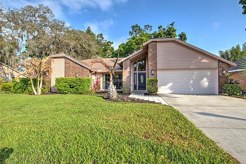 1st image of 2332 Eagle Bluff Dr
