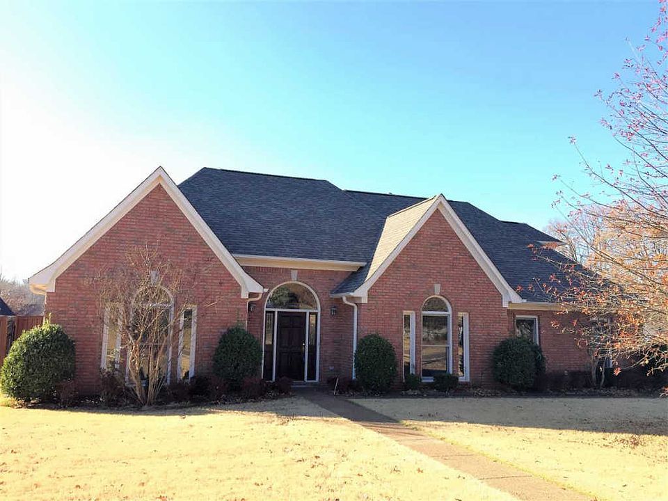1st image of 6211 Berkshire Cir