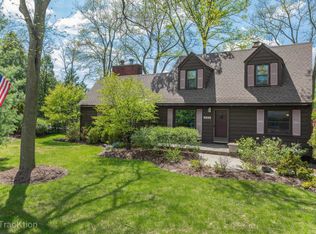 3904 Earlston Rd, Downers Grove, IL 60515