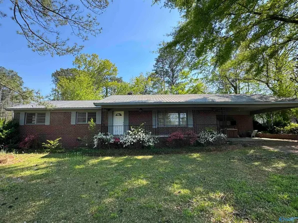 705 Church Rd, Gadsden, AL 35904