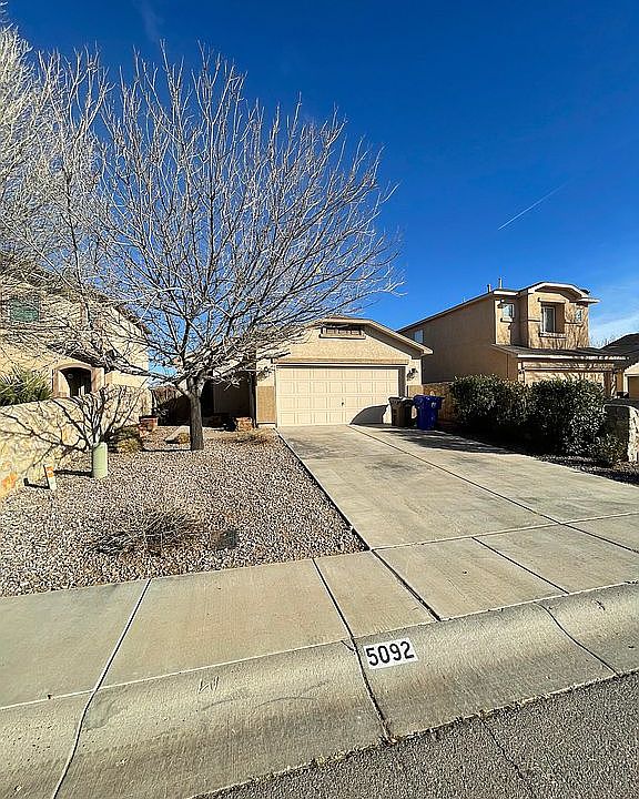 Front view of home