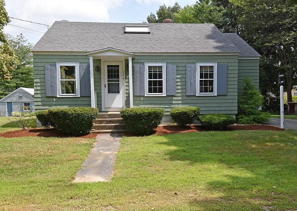 1st image of 224 Saint Camille St
