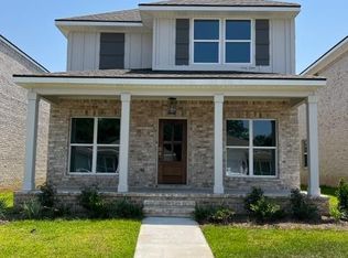 660 Norman Ln, Fairhope, AL 36532