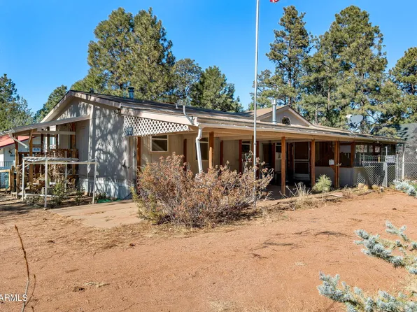 1976 PINE CONE Circle, Overgaard, AZ 85933