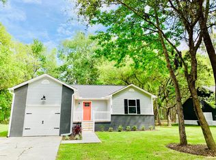 24 Arbor Ln, Saint Helena Island, SC 29920