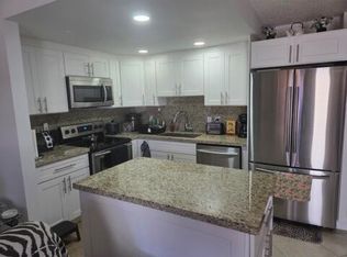 188 Grantham Cir #188-F, Deerfield Beach, FL 33442