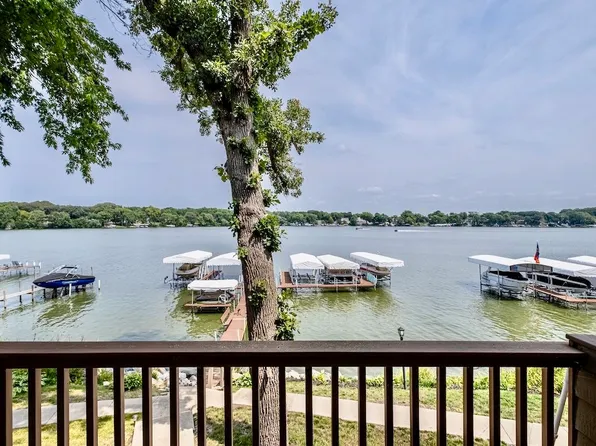 101 19th St Unit 103, Spirit Lake, IA 51360