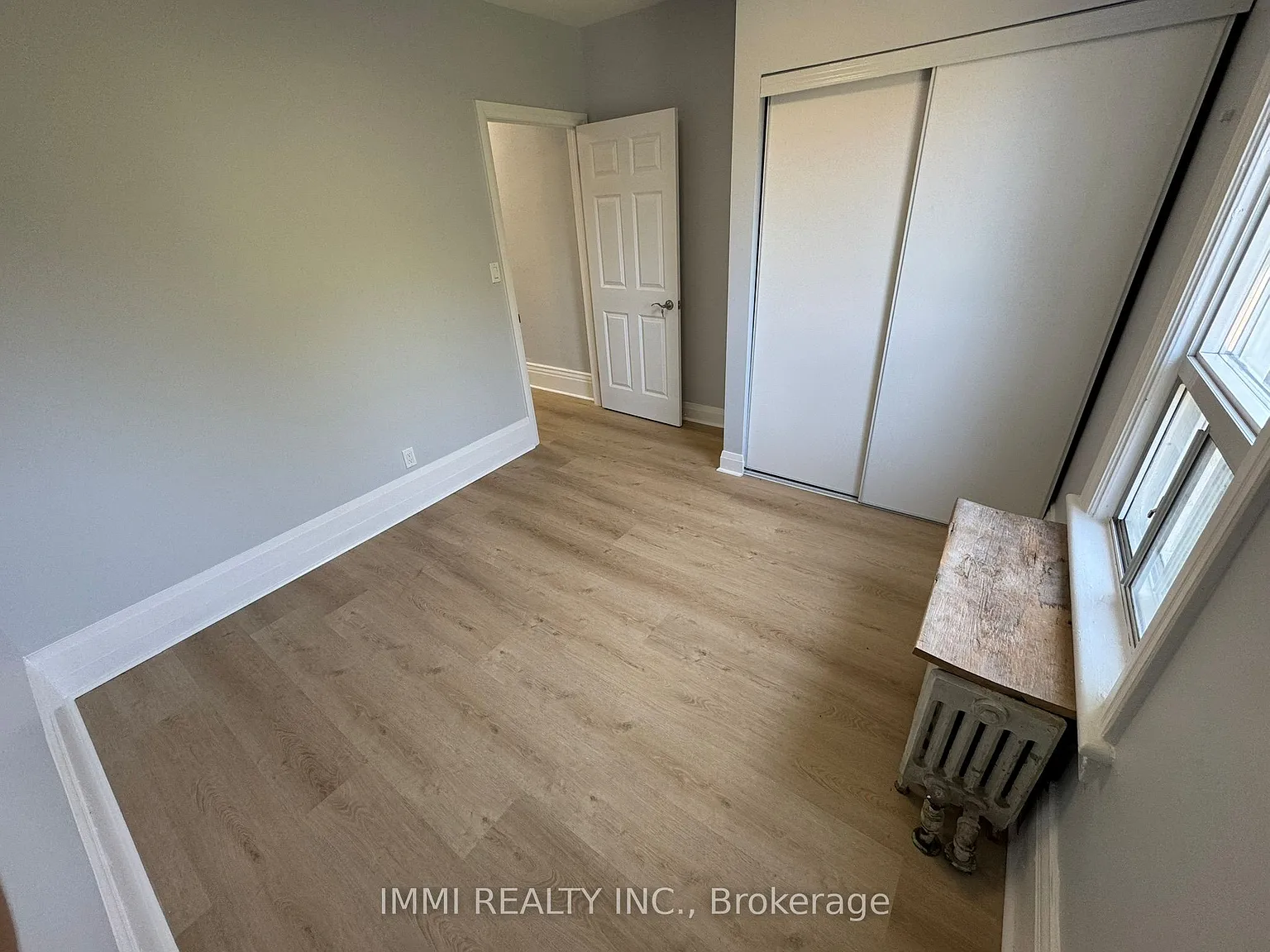 1 bed, $1,200 — Photo 2