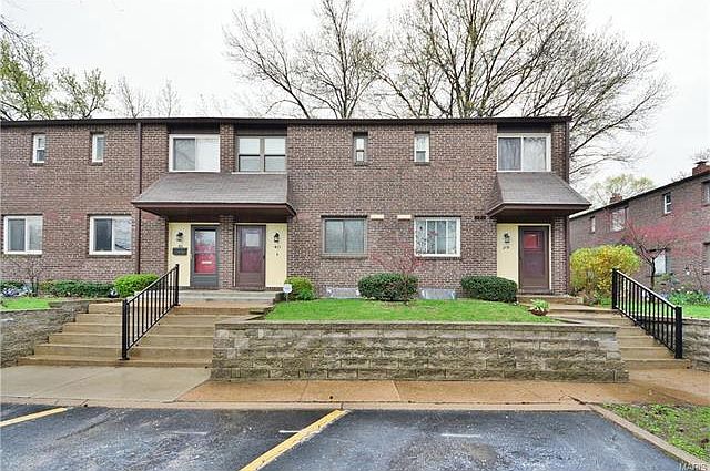 1st image of 40 Tower Hill Ct