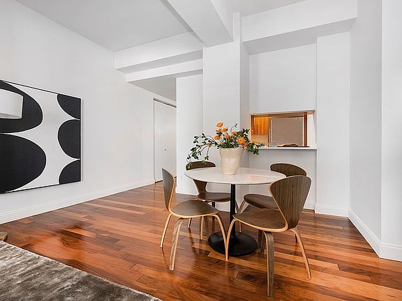 2nd image of 88 Greenwich St APT 905