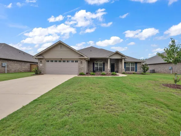 416 Harless Ln, Alabaster, AL 35007