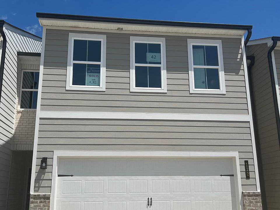 1st image of 122 Founders Dr