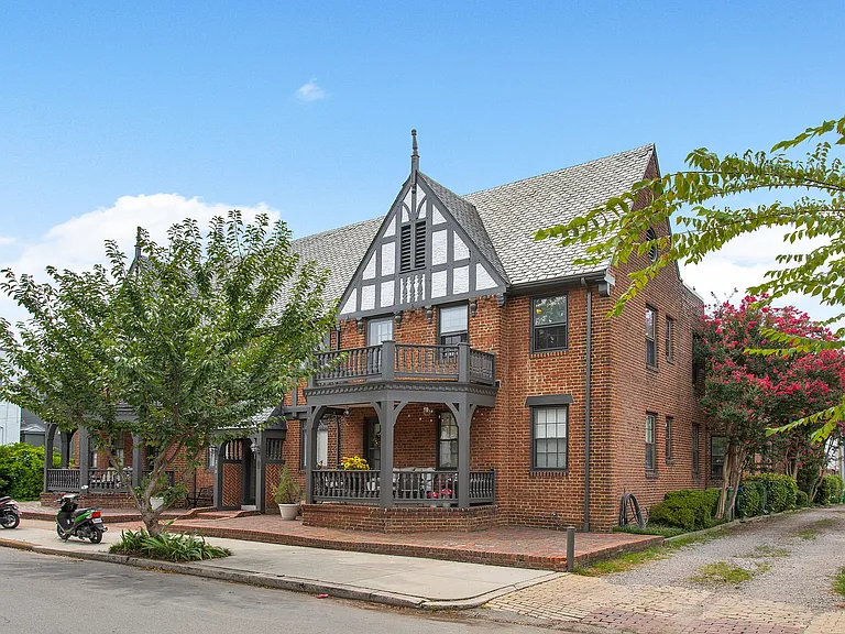 210 N Stafford Ave #21 — Photo 3