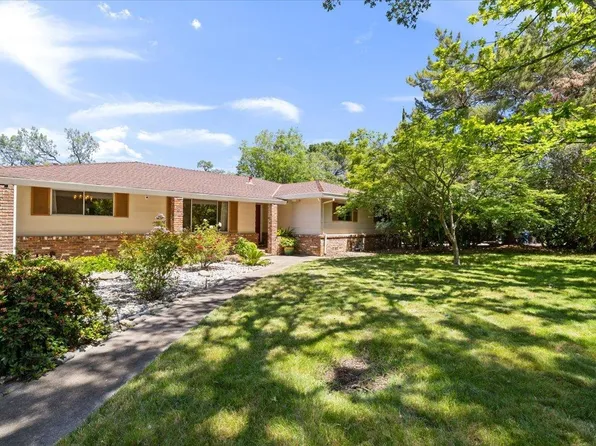 9537 Golden Dr, Orangevale, CA 95662