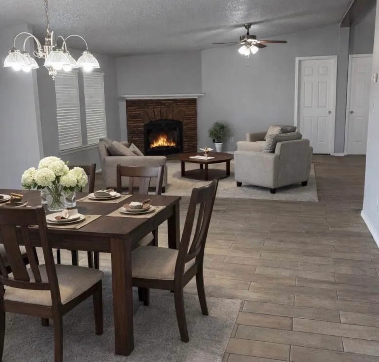 4 bed, 2280 sqft, $1,800 — Photo 4