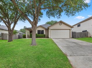1044 Boxer Pass Dr, Schertz, TX 78154