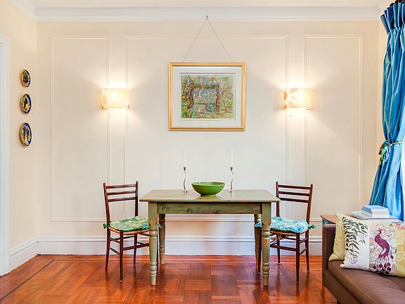 3rd image of 205 E 10th St APT 5C