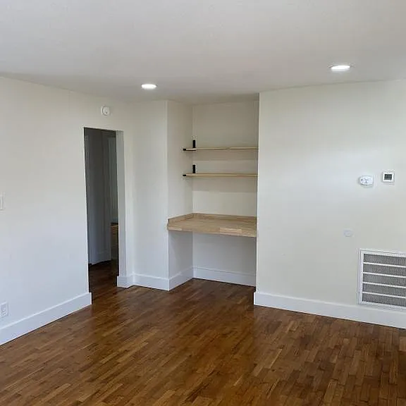 2413 Webster Ct — Photo 8
