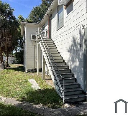 5th image of 8410 N Huntley Ave APT 2