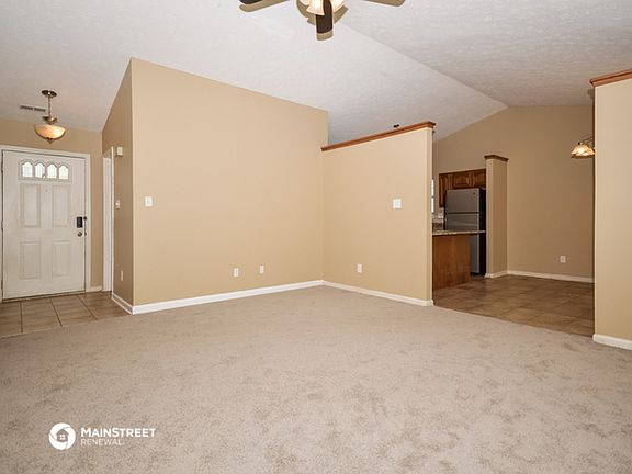 5th image of 7109 Carrie Dr