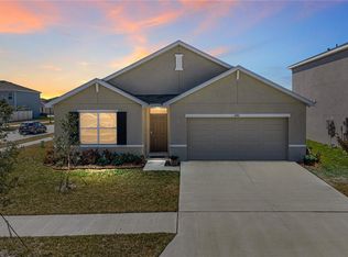 2741 Gardiner Ln, Zephyrhills, FL 33541