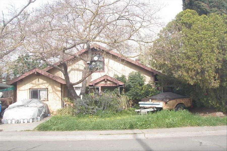 1st image of 265 Arcade Blvd