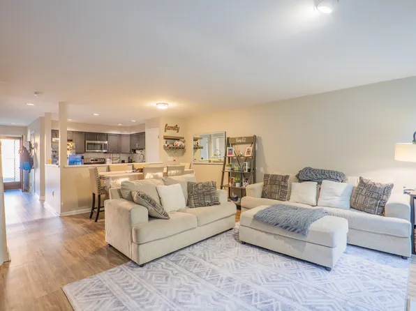 32 Deer Run, Bethel, CT 06801