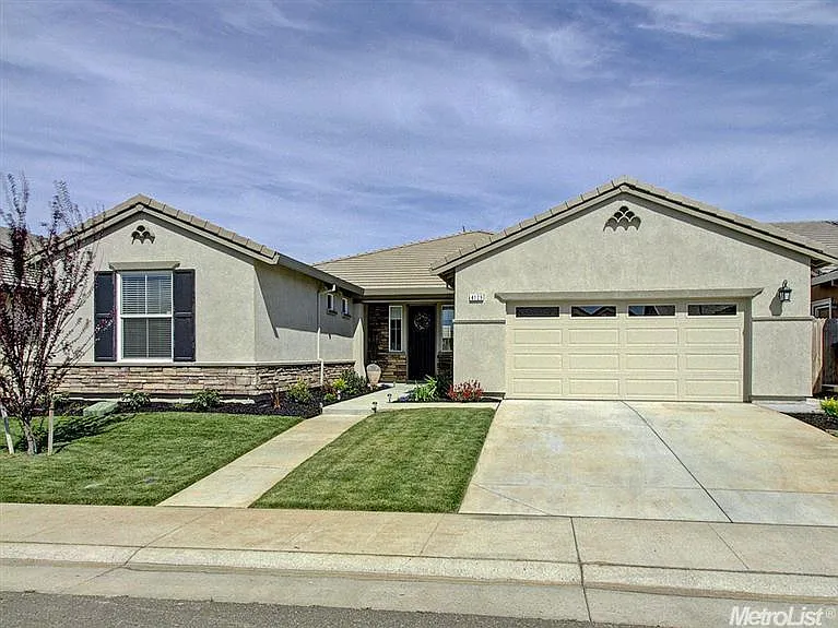 4129 Tenaja Way photo 1