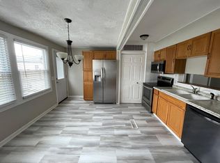 2108 S Hadley Rd, Springfield, OH 45505