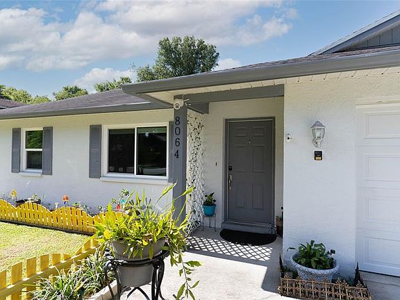 4th image of 8064 Fawnridge Cir