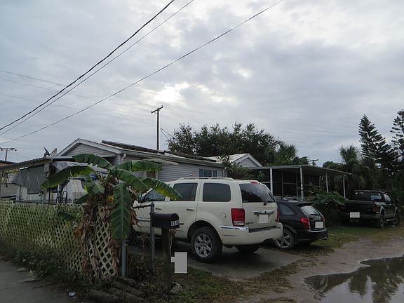 3rd image of 8818 Amos Dr