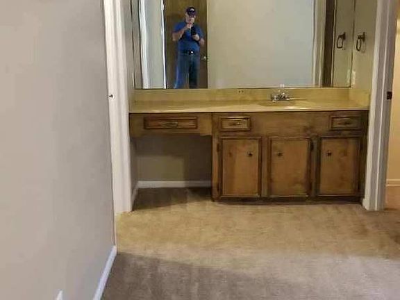 3rd image of 11606 Coleta Creek Dr