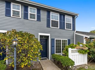 5736 S 238th Ct APT E4, Kent, WA 98032