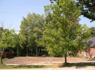 246 E South St, Elmhurst, IL 60126