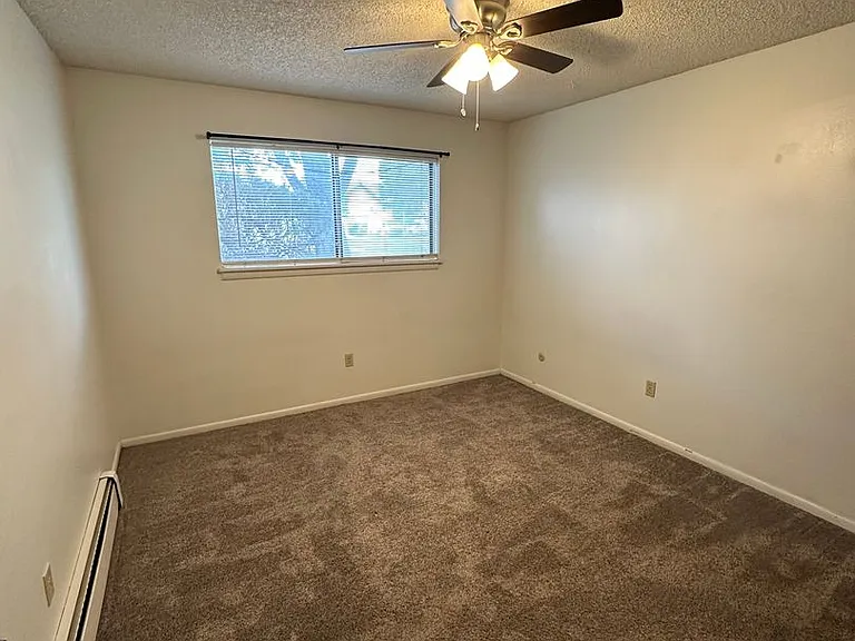 Regency Apartments 4809 — Photo 5