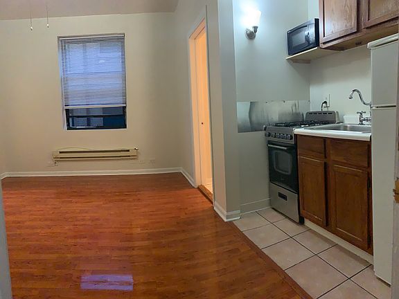 4th image of 622 W Patterson Ave #8A