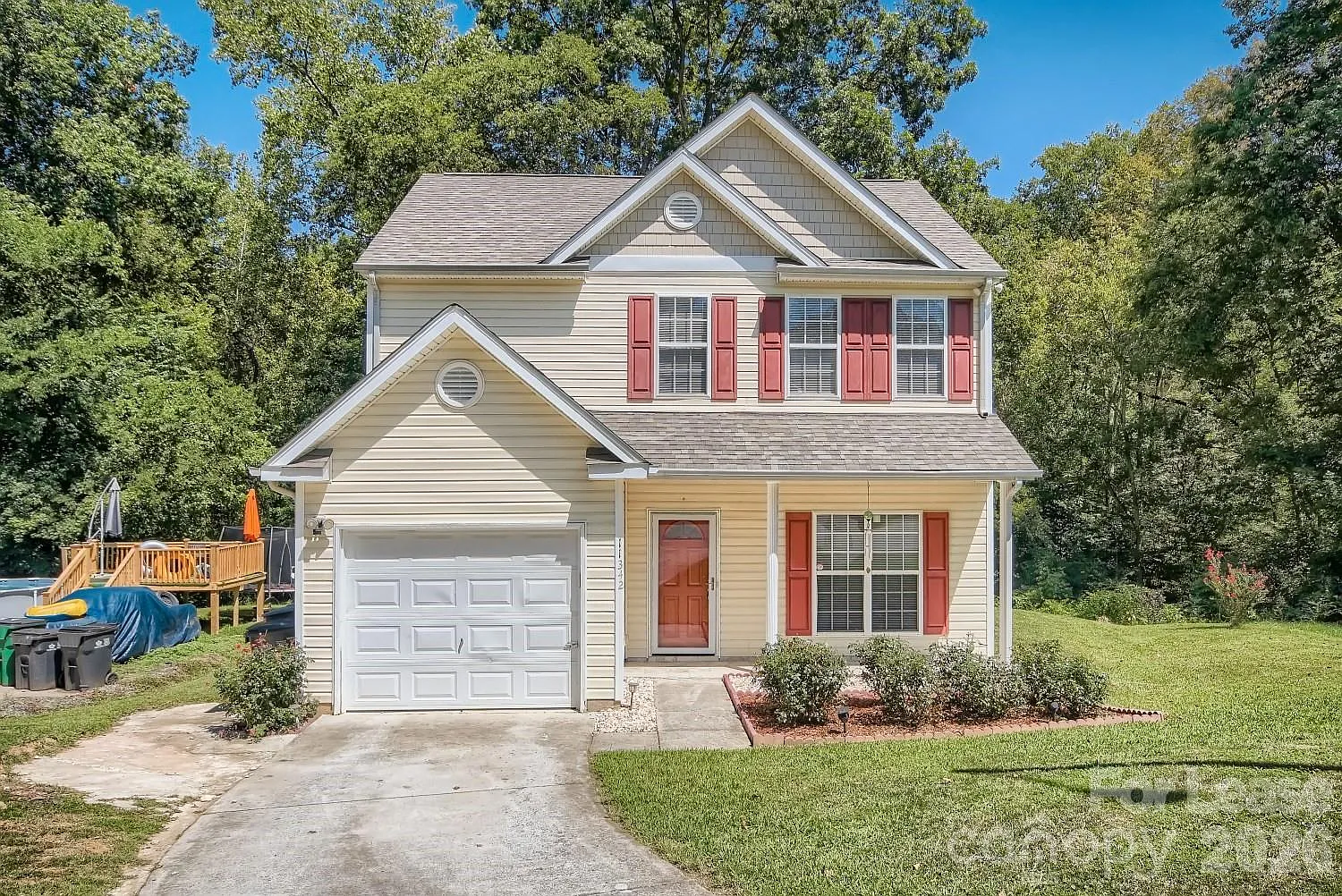 4 bed, 2.5 bath, 1536 sqft, $1,925 — Photo 2