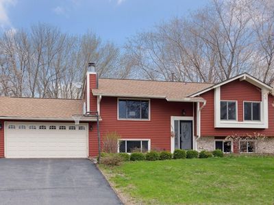 6893 Chaparral Ln, Chanhassen, MN, 55317